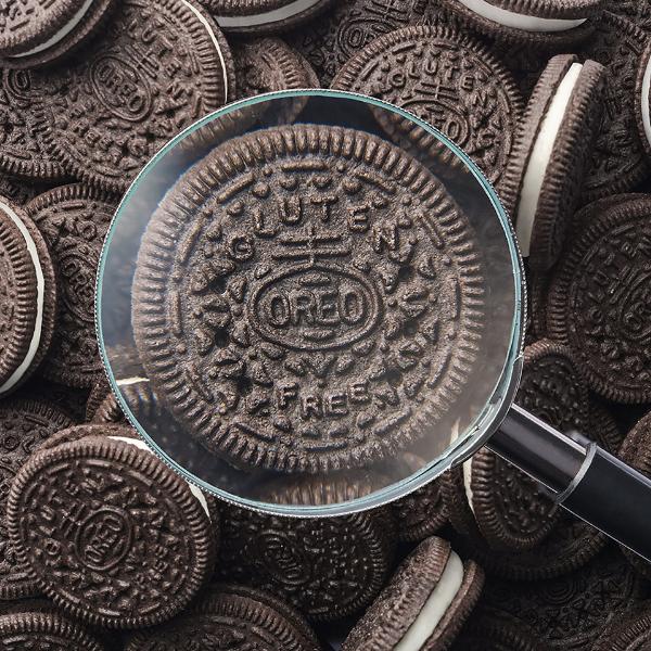 OREO Original Biscuits – 16 x 154g Family Packs